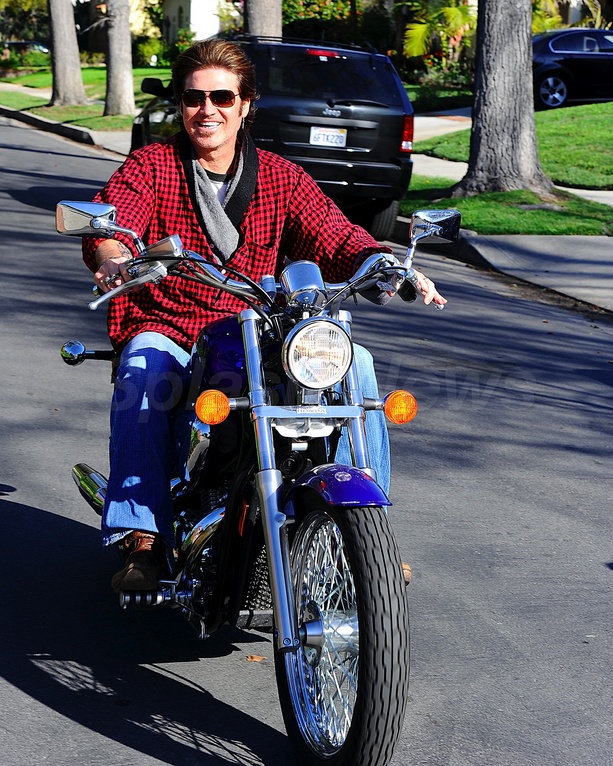 Hey Billy Ray Where’s Your Helmet?