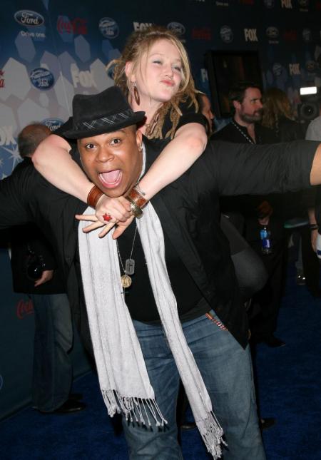 American Idol Finalists: Party Time!
