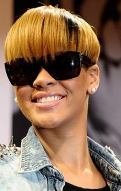 Hair-Raising Showdown: Rihanna vs. Justin Bieber