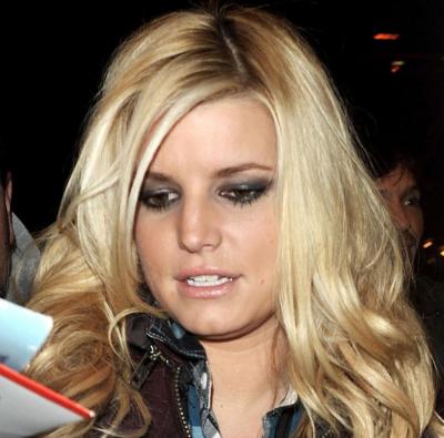 Phew: Jessica Simpson Has No Trust Issues