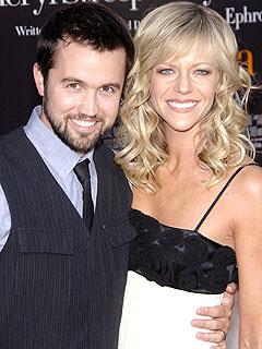 Rob McElhenney & Kaitlin Olson: Expecting!
