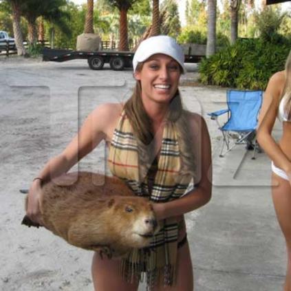 Vienna Girardi: The Beaver Shot