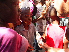 MTV News Visits Haiti To Track ‘Hope For Haiti Now’ Donations