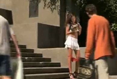 Hollywood Tuna’s AmaTuna Moment – Hot Girl Loses Her Panties
