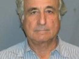 Bernie Madoff beaten up in jail
